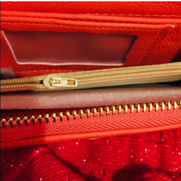 Mauve classic look wallet - Picture 3 of 5